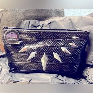 Mac- Black Panther Bag- BNIB